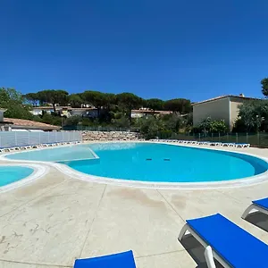 Mistretta 33 Bouddha Zen 34 Arts 44 Ny Appartement Sainte-Maxime