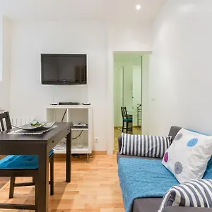 Bed & Breakfast Petits Champs Ii